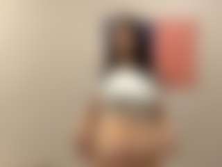 YaraHale's Live Sex Cam Show