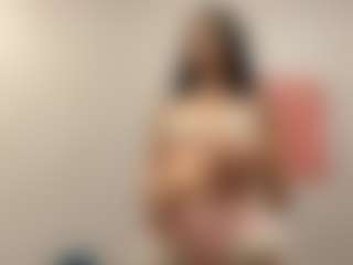 Live cam show with YaraHale - Cosplay on Camsoda