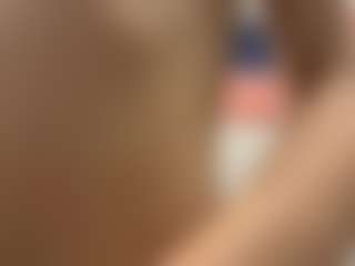 YaraHale's Live Sex Cam Show