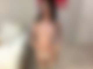 Live cam show with YaraHale - Princess on https://playwithruby.com