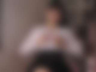 Live cam show with Yui - Camel Toe on studioflirtlive.com