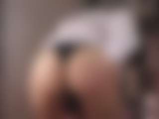 Live cam show with Yui - Camel Toe on Camsoda