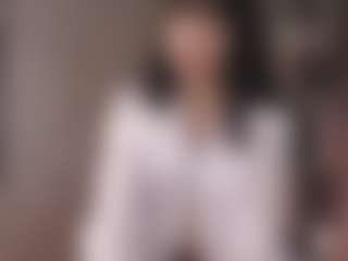Live cam show with Yui - Genital Piercings on googirlz