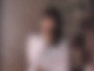Live cam show with Yui - Nipple Piercings on Milfs Live