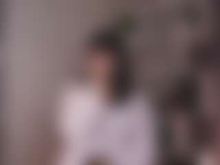 Live cam show with Yui - Nipple Piercings on SxyPornLive