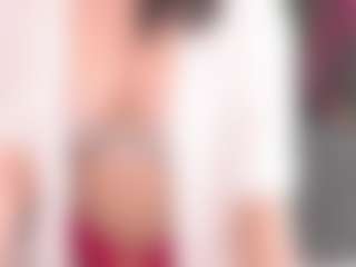 Live cam show with Yui - Genital Piercings on livesuperchat.net