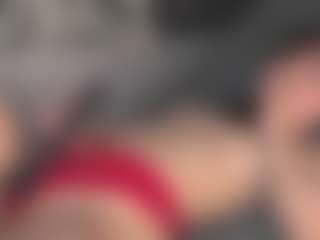 Live cam show with Yui - Nipple Piercings on livesuperchat.net