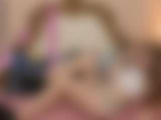 Live cam show with AnnePavlowa - Thick on Hubzter Live