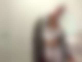 Live cam show with AureliaKane - Average on Fapmatic.com