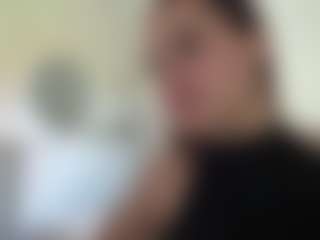 Live cam show with AureliaKane - Facial on nudelive.tv