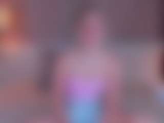 Live cam show with Cold-Watterful - Skinny on Camming Site