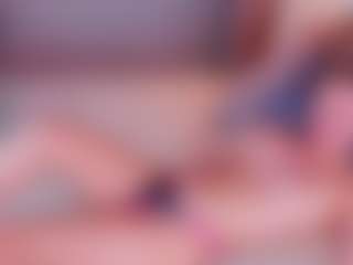 Live cam show with Cold-Watterful - Athletic Lush on realtime-chat