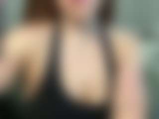 Show de cam en direct avec emmaraeee - Vibe sur Camsoda