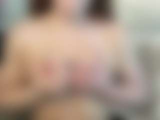 Live cam show with emmaraeee - Cum on UwU Esports