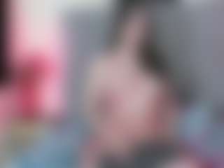 isa-yui's Live Sex Cam Show