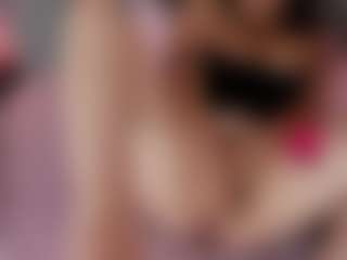 isa-yui's Live Sex Cam Show