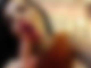 Live cam show with Kalystra - New Big Tits on SpunkLive