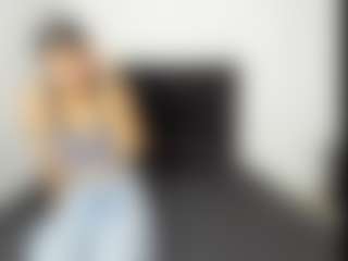 karlaximena02's Live Sex Cam Show