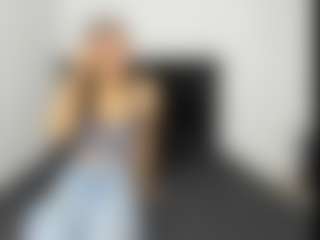 karlaximena02's Live Sex Cam Show