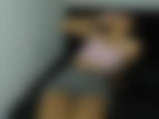 karlaximena02's Live Sex Cam Show