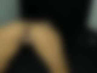 karlaximena02's Live Sex Cam Show