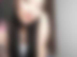 Live cam show with LillGothBaby - Striptease on SinfulBabes