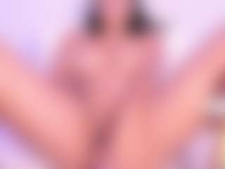 Live cam show with Lunaa-Hart - Full Nudity on Camming Site