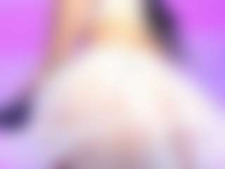 Live cam show with Lunaa-Hart - Facial Piercings on TottyGirls