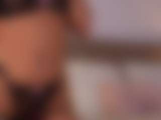 Live cam show with madymuse - Spank on Free Soda