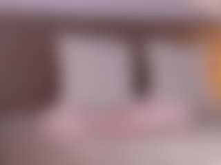 Live cam show with madymuse - Athletic on TeamSkeetLive