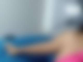 Live cam show with Miiavelveet - Drinking on Camsoda