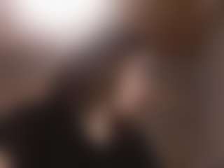 Live cam show with Olivia - Toys on Fapmatic.com