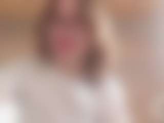 Live cam show with Olivia - Hairy Pussy on Hubzter Live