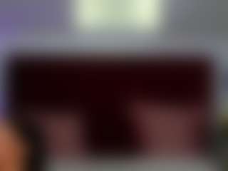 MyaGold's Live Sex Cam Show