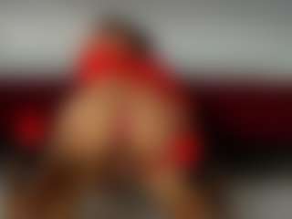 Live cam show with MyaGold - Blue Eyes on crypto-cams