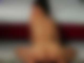 Live cam show with MyaGold - Ass Bouncing on crypto-cams