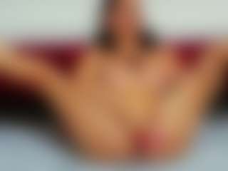 MyaGold's Live Sex Cam Show
