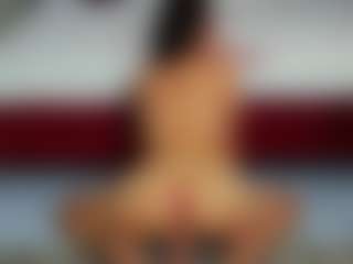 MyaGold's Live Sex Cam Show