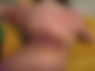 Live cam show with NatAsha - Oil on Fling VIP Chat