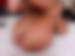 roxybestass's Live Sex Cam Show