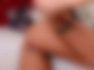 roxybestass's Live Sex Cam Show