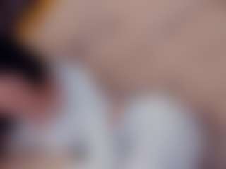 Live cam show with Anna - Average on Fapmatic.com