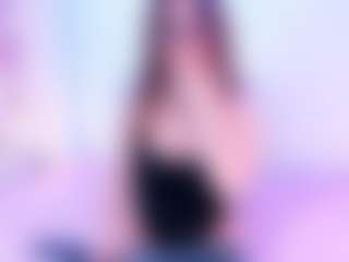 Live cam show with Suny Berry - Petite on hrnylive.com