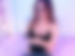 Live cam show with Suny Berry - Brown Eyes on Fit Hotties