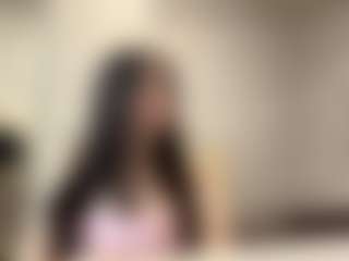 Live cam show with TarshaGrassie - Tiny Tits on SmokeAndPoke