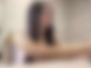 Live cam show with TarshaGrassie - College on chickslive.net
