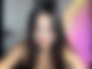 Live cam show with TarshaGrassie - Bikini on Camsoda