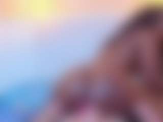 Live cam show with TinnaTaylor - Toys on Milf Play