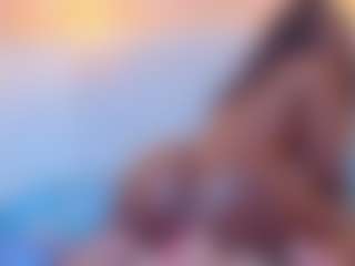 Live cam show with TinnaTaylor - Big Ass on milfzrlive.com