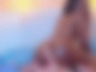 Live cam show with TinnaTaylor - Brown Hair on livesuperchat.net